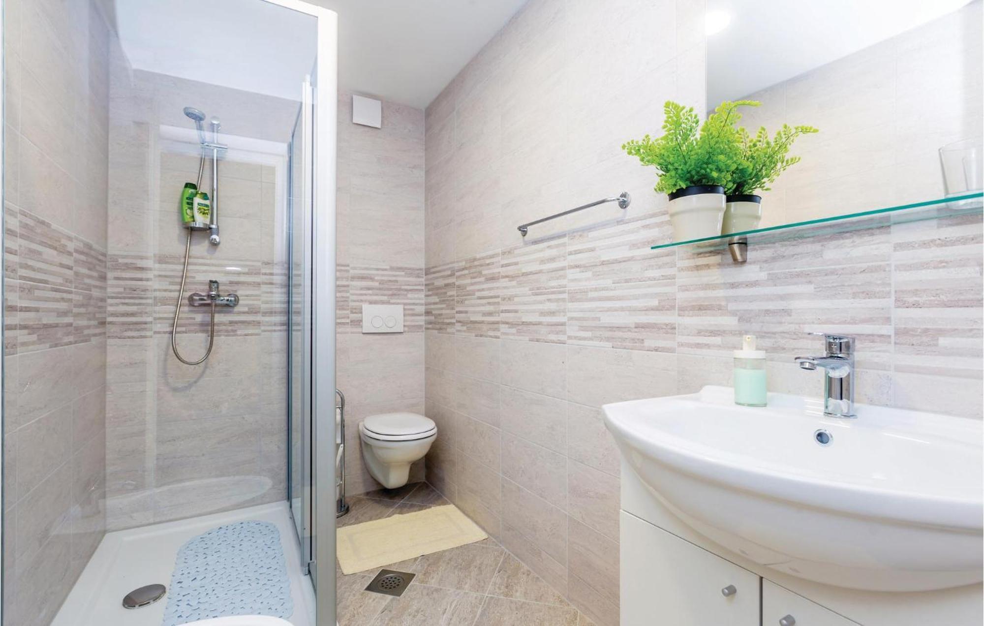 Awesome apartment in Krk with 1 Bedrooms&WiFi Punat Buitenkant foto